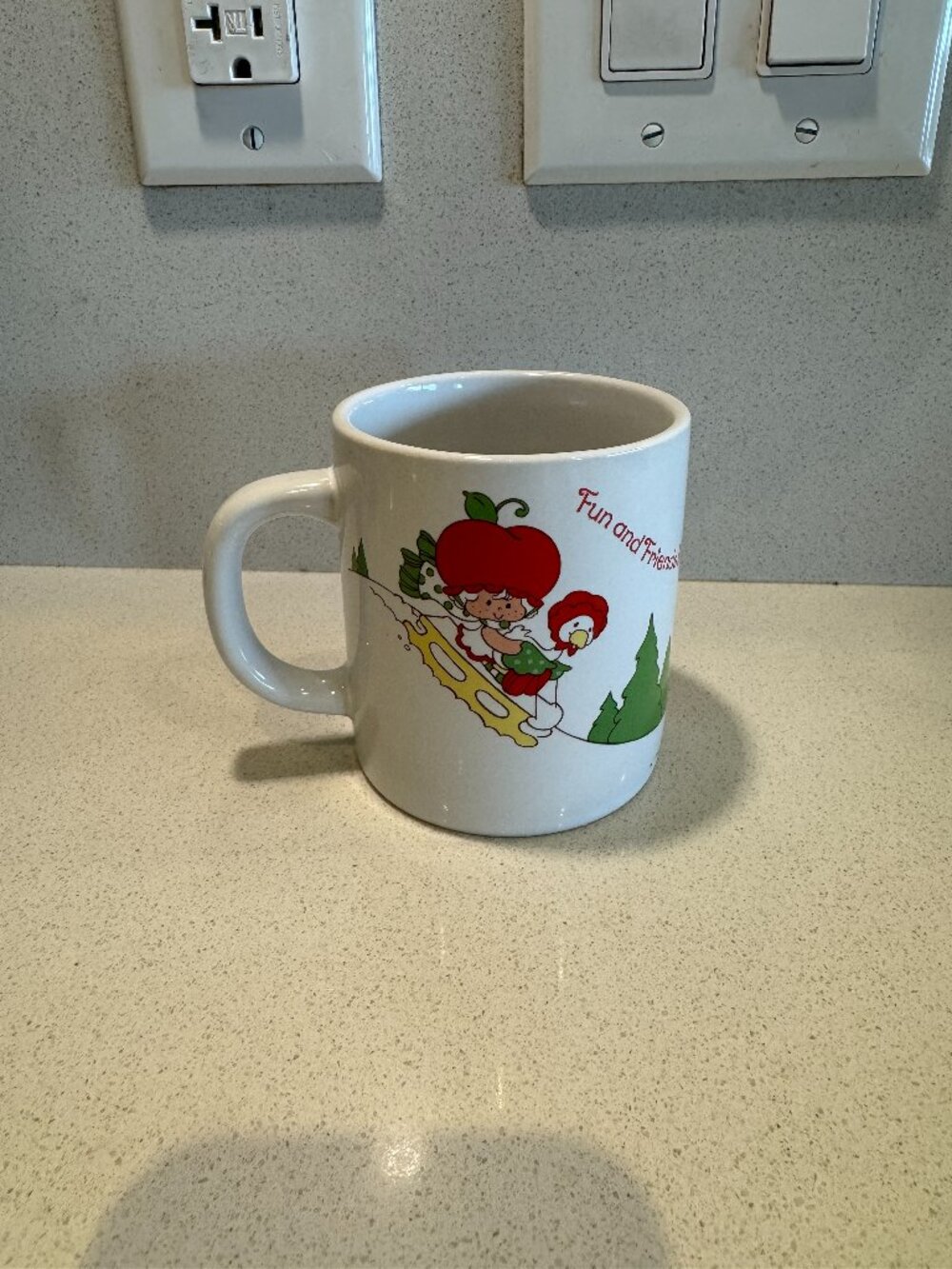 vintage 80s strawberry shortcake american greetings mug merry holiday christmas